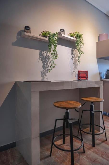 Beautiful Apt In Glyfada Center, Papandreou Street Афіни Екстер'єр фото